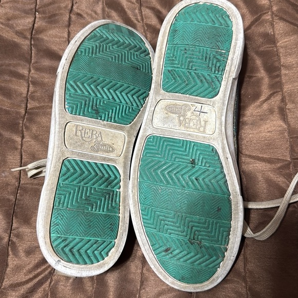 Reba sneakers by Justin Colorful Patterned Sneakers - Picture 5 of 6